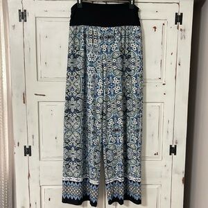 APT 9 bottoms wide legged